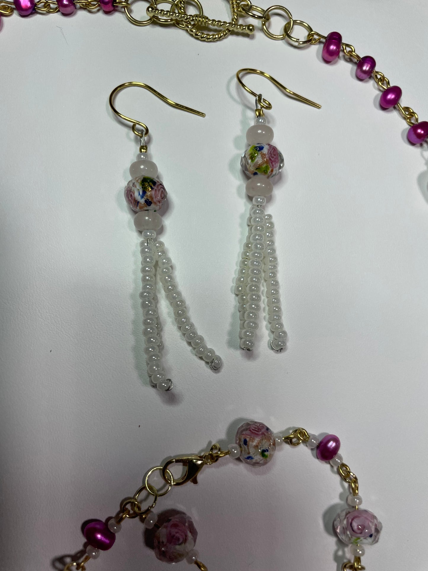Earrings: Blushing in pink
