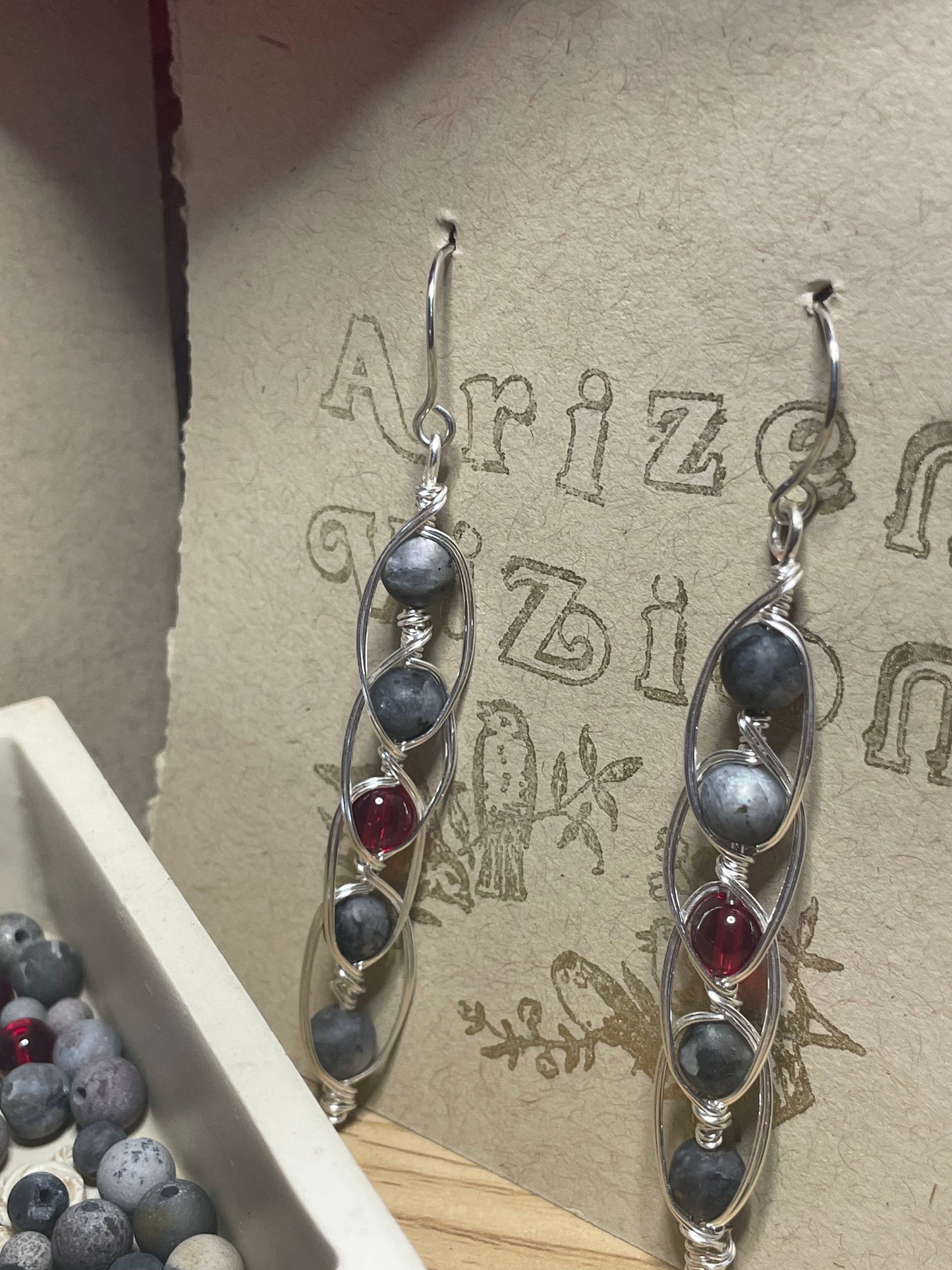 Blingin fidget jewelry: laborite and glass garnet