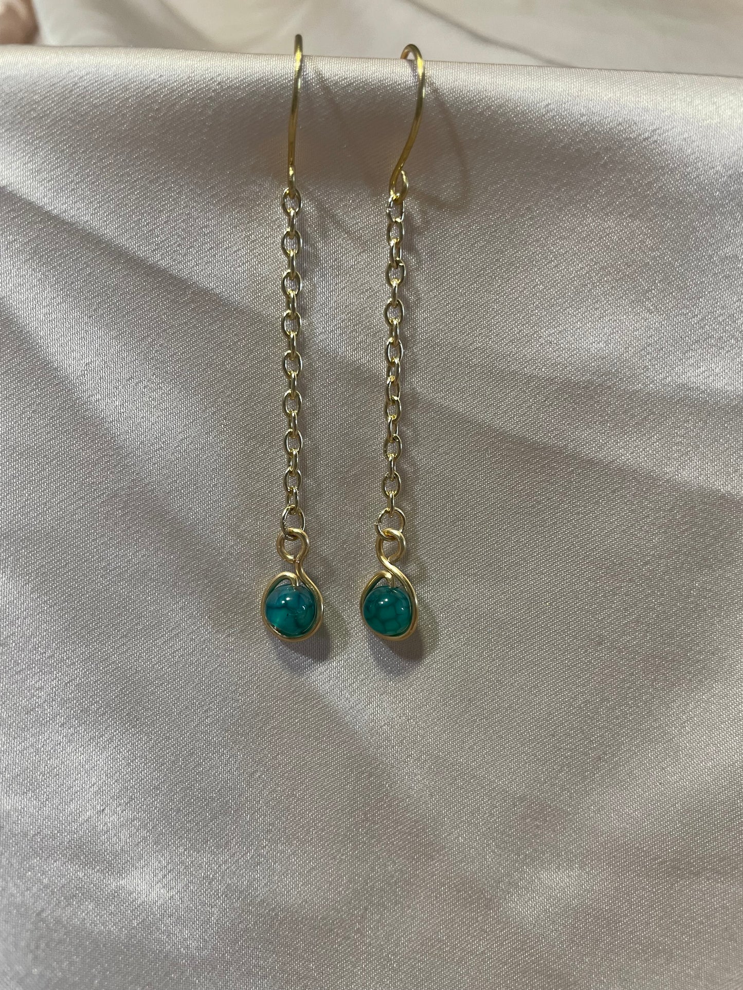 Simple and elegant chain dangle