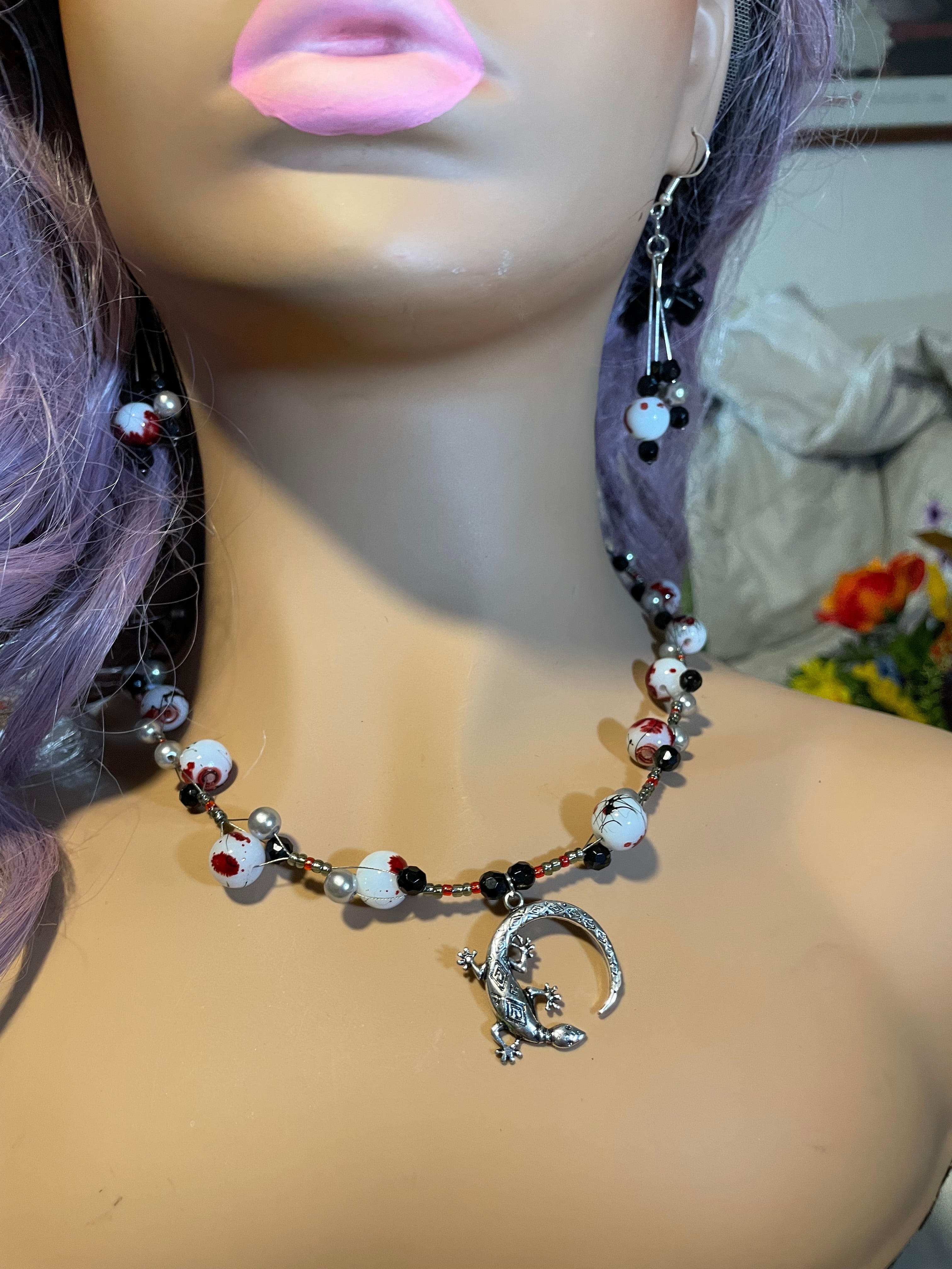 Necklace: Lounging Lizard (earrings included)