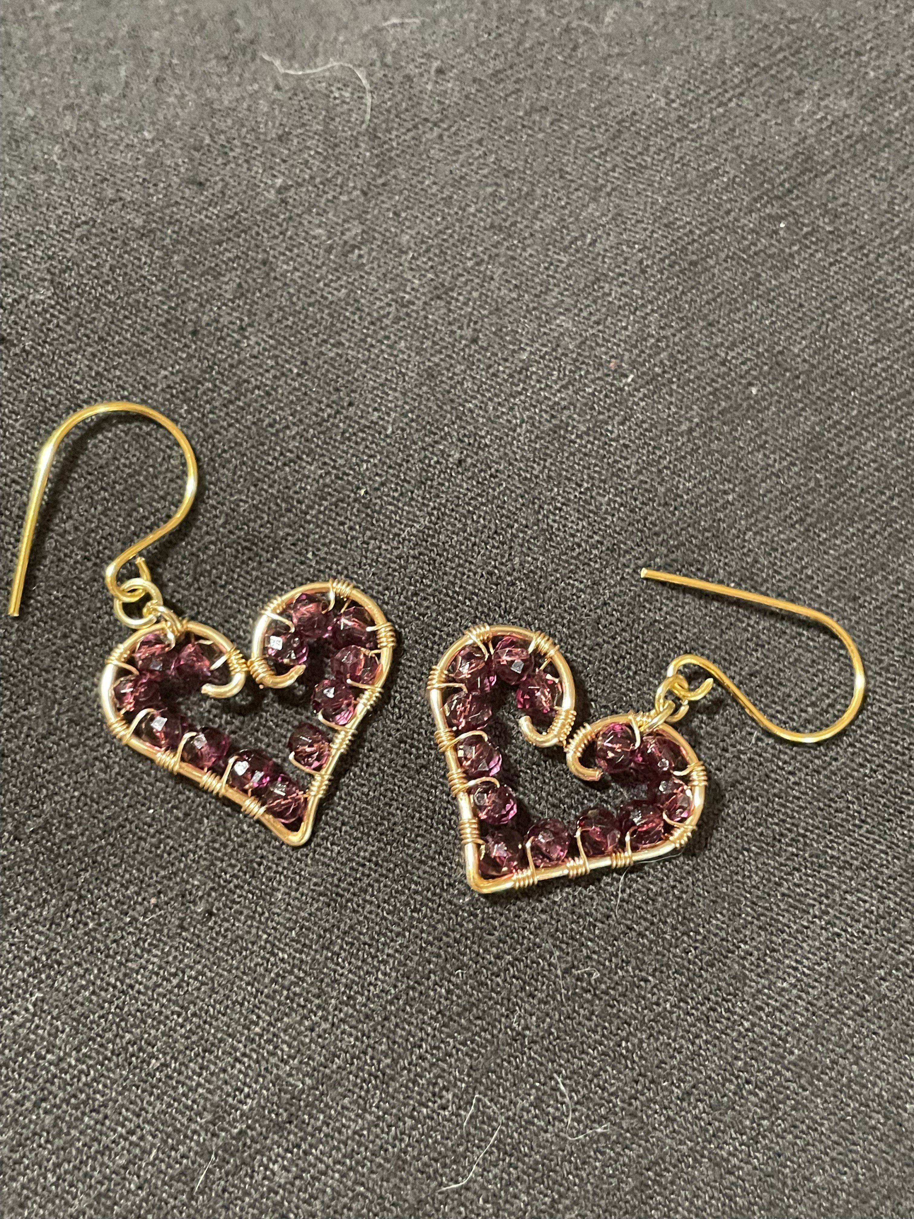 Floating Hearts (Gold)
