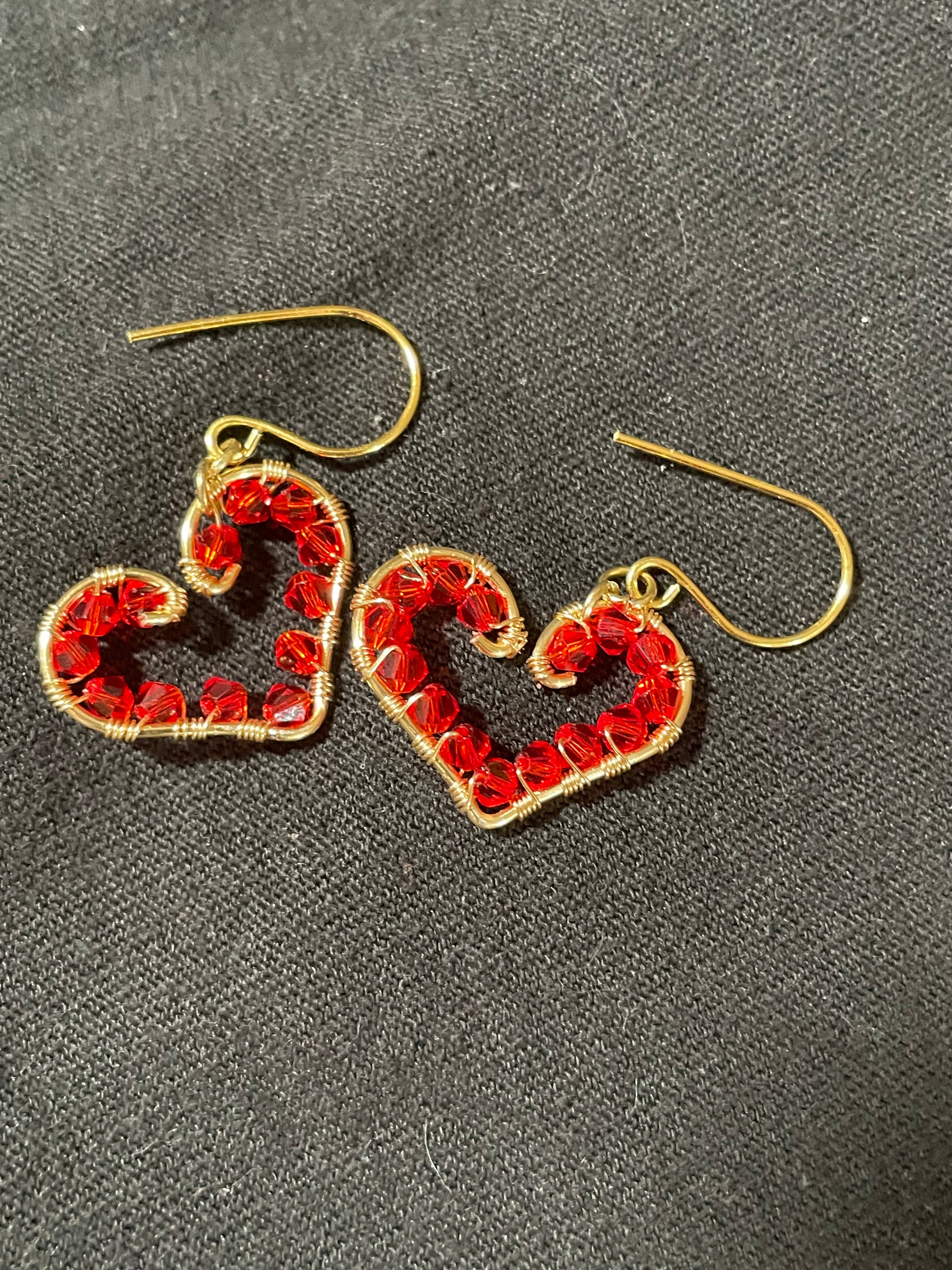 Floating Hearts (Gold)